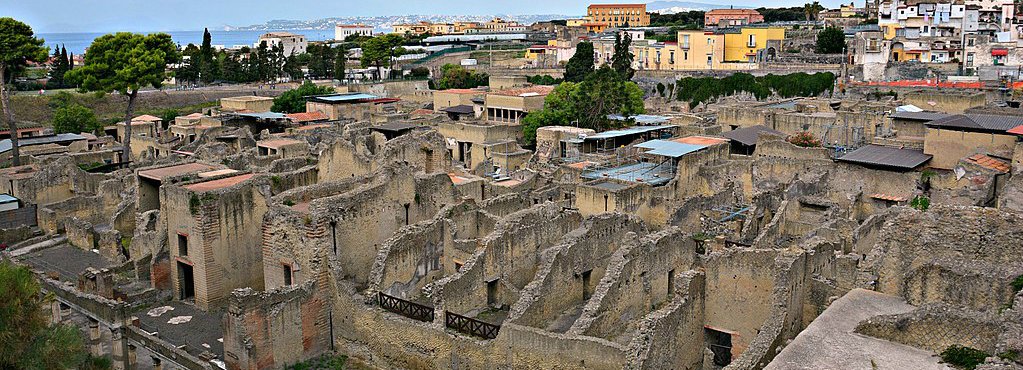 Pompei Et Herculanum Entite Geographique Aventure Et Volcans